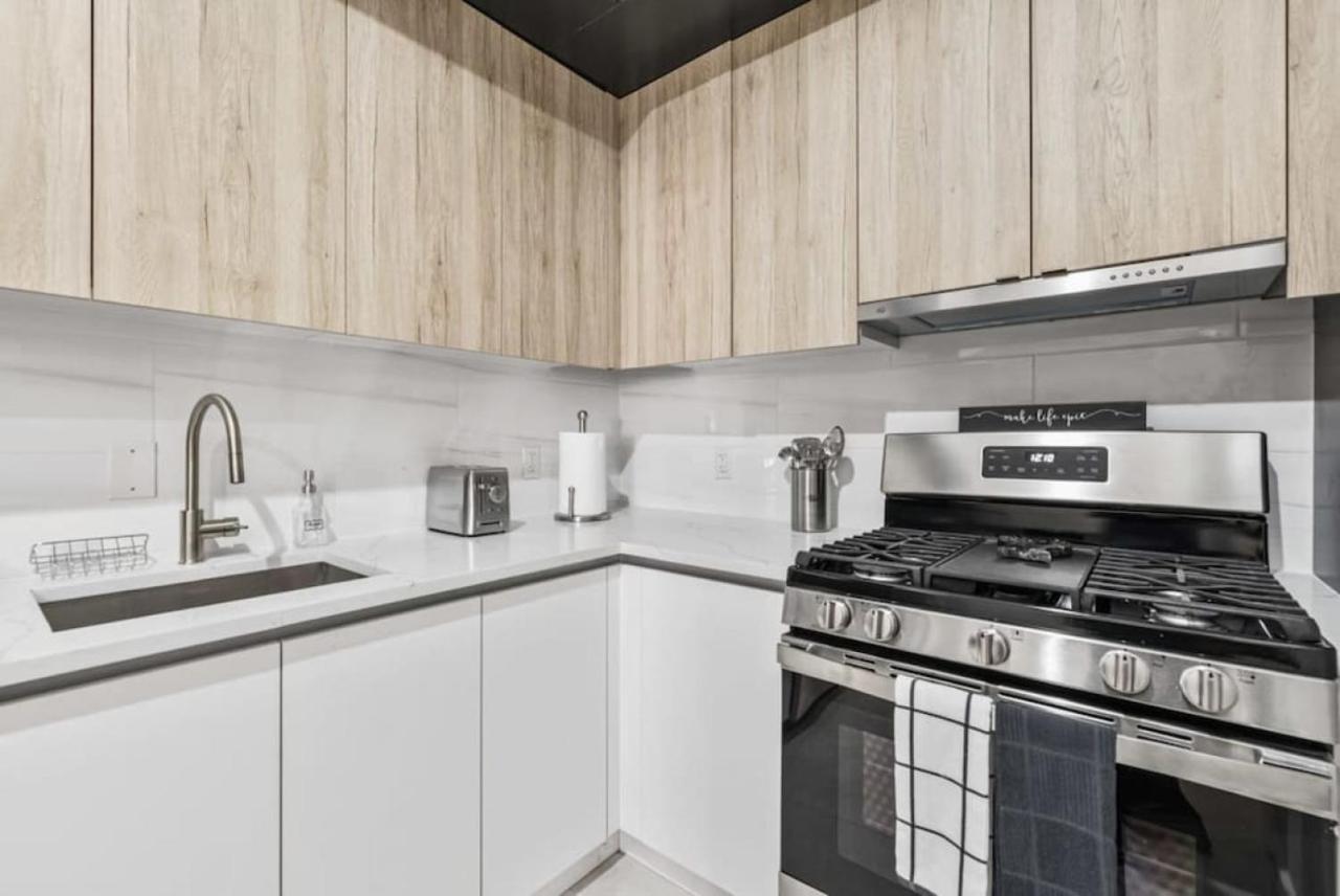 Top Notch 2Br Suite Minutes To Central Park New York Exteriör bild